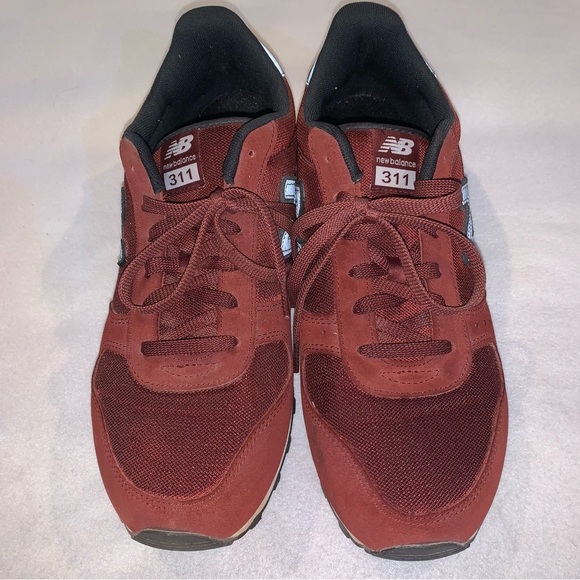 Size 12 - Men’s New Balance 311 Low Burgundy Maroon - Picture 1 of 7
